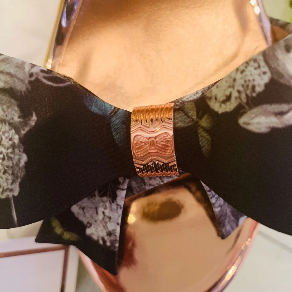 Ted Baker London Black Floral Heels - Picture 3 of 6